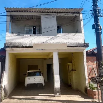 Buy this 4 bed house on Rua Esperidião Gosson in Jardim Nova Poá, Poá - SP