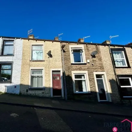 Buy this 2 bed townhouse on Dorset Avenue in Padiham, BB12 7ED