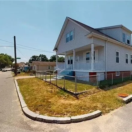 Rent this 4 bed house on 6 Sedan Street in Providence, RI 02904