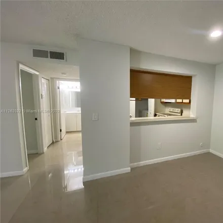 Image 2 - Southwest 46th Avenue, Pompano Beach, FL 33069, USA - Apartment for rent