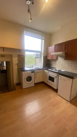 Image 3 - Paddy Power, Buckley Road, London, NW6 7ND, United Kingdom - Apartment for rent