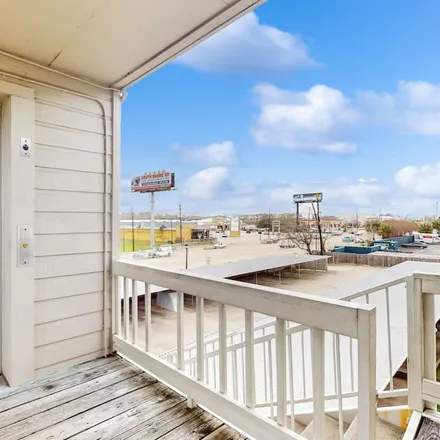 Image 9 - Seabrook, TX, 77586 - Condo for rent