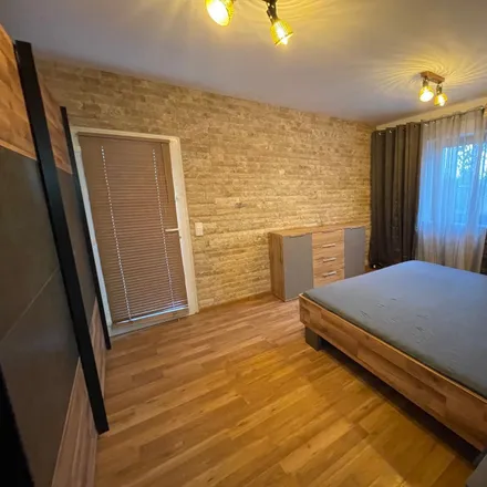 Rent this 2 bed apartment on Neutorstraße 9 in 61250 Usingen, Germany