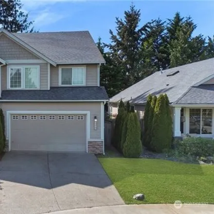 Buy this 5 bed house on 11801 124th Avenue East in South Hill, WA 98374