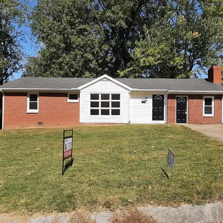 Buy this 3 bed house on 685 Cherokee Street in Madisonville, KY 42431