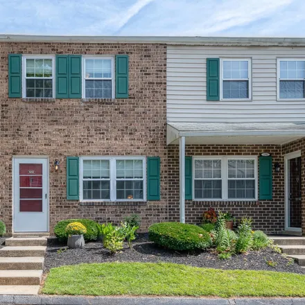 Buy this 2 bed townhouse on 1313 Blue Jay Drive in Shreiners, Rohrerstown