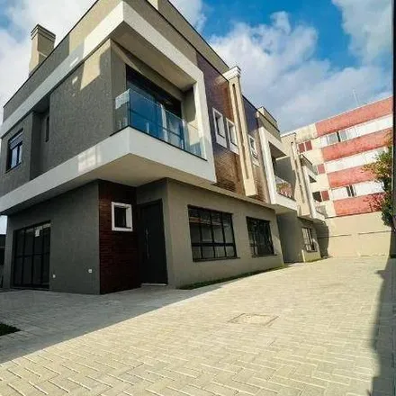 Buy this 4 bed house on Rua Maranhão 53 in Água Verde, Curitiba - PR