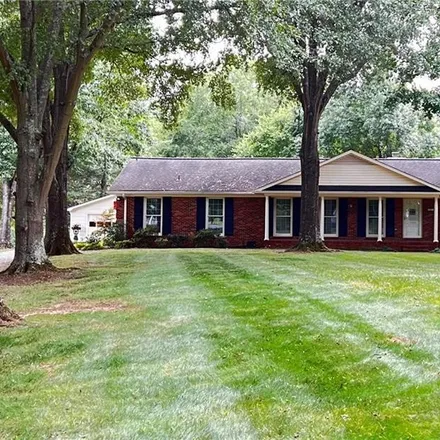 Buy this 3 bed house on 6309 Farmlake Drive in Charlotte, NC 28227
