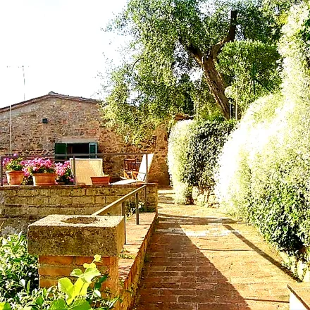Rent this 3 bed house on Via San Domenico in 53047 Cetona SI, Italy