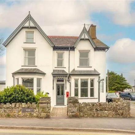 Buy this 7 bed house on The Wylfa in Lôn Sarn Bach, Abersoch