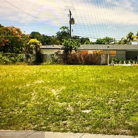 Buy this studio house on 3030 Northwest 24th Street in Flamingo Village, Fort Lauderdale