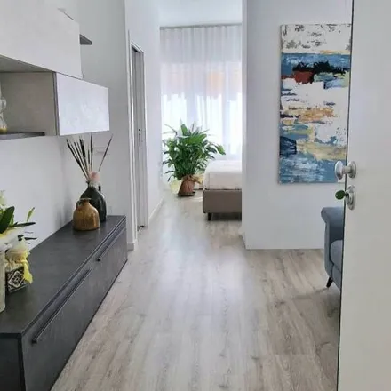 Image 7 - Via Ciro Menotti 1a, 37126 Verona VR, Italy - Apartment for rent