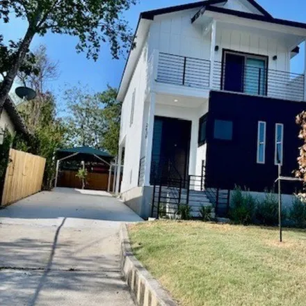 Buy this 3 bed house on 2666 East Commerce Street in San Antonio, TX 78203