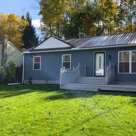 Buy this 3 bed house on 14 Sunnyfield Drive in City of Cortland, NY 13045