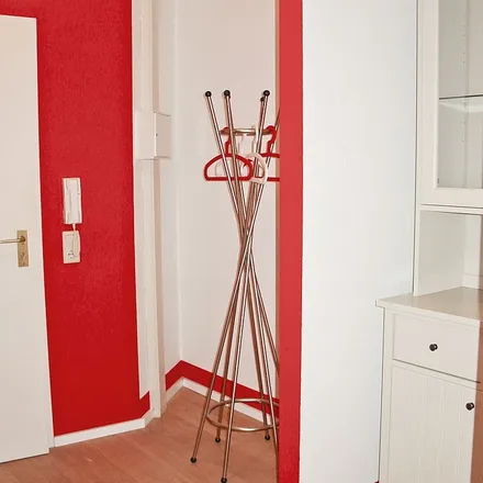 Rent this 2 bed apartment on Krewelhalle in Weinsbergstraße 118a, 50823 Cologne