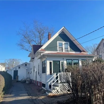 Buy this 3 bed house on 26 Bryan Road in Branford, CT 06405