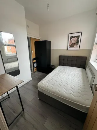 Rent this 1 bed room on Talbot Road in Bearwood, B66 4EA