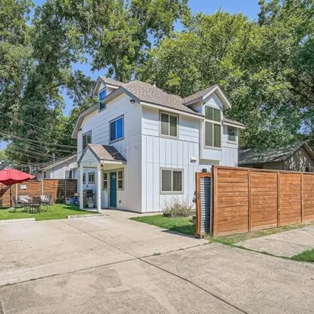 Buy this 3 bed house on 1218 Holly Street in Austin, TX 78702