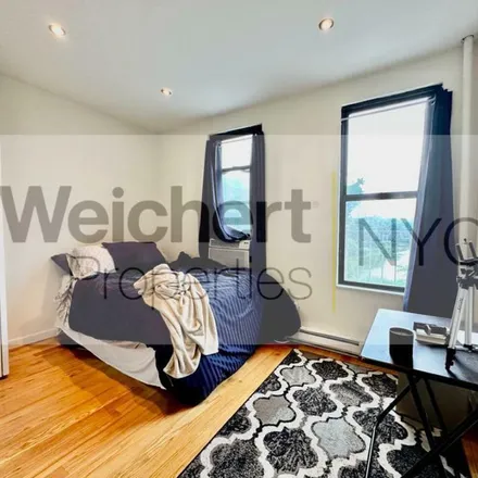 Rent this 3 bed apartment on Central Park North & Adam Clayton Powell Jr. Boulevard in Central Park North, New York