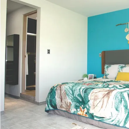 Buy this studio house on Calle Vicente Guerrero 301 in 52104 San Mateo Atenco, MEX