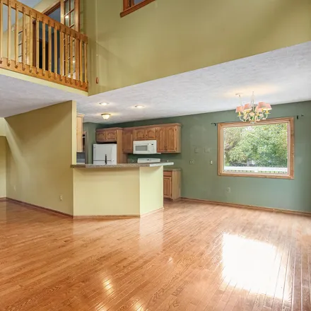 Image 3 - 2566 Sunny Creek Street Southeast, Kentwood, MI 49508, USA - Loft for sale