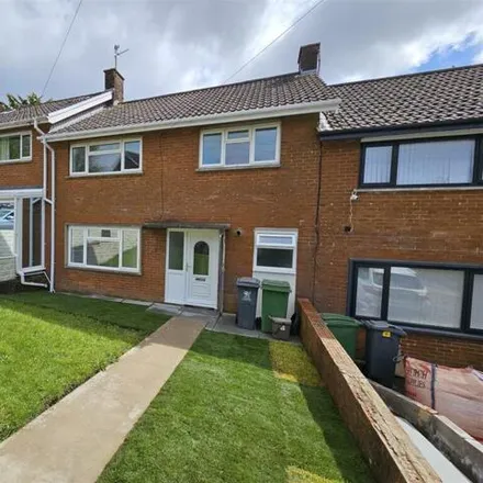 Buy this 3 bed townhouse on Orange Grove in Cardiff, CF5 3SW