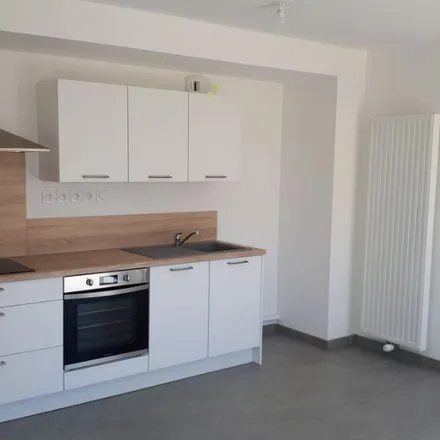 Rent this 2 bed apartment on 9 Place Saint-Pierre in 44470 Carquefou, France