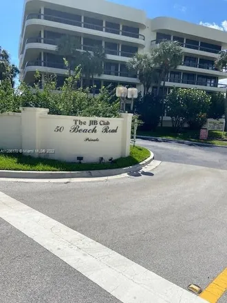 Rent this 3 bed condo on 27 South Beach Road in Tequesta, Palm Beach County