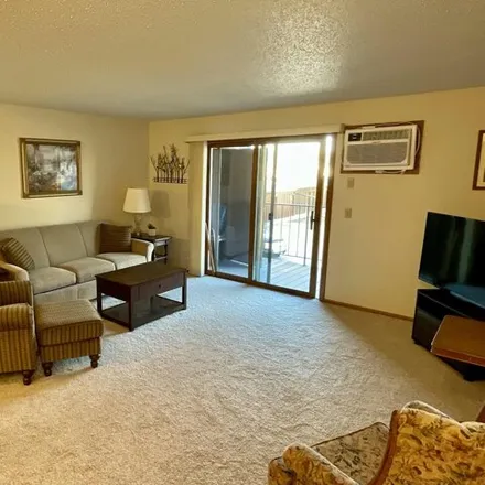 Image 4 - Ally Beans, 3rd Street Northeast, Valley City, ND 58072, USA - Condo for sale