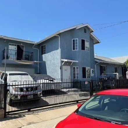 Image 4 - 611 South Evergreen Avenue, Los Angeles, CA 90023, USA - House for sale
