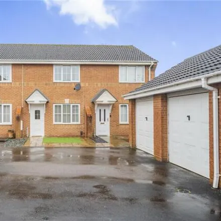 Buy this 2 bed townhouse on Redbridge Close in Swindon, SN5 8ZL