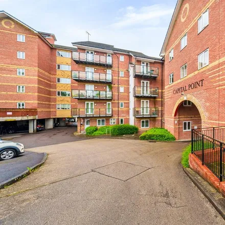 Rent this 2 bed apartment on Capital Point in Temple Place, Katesgrove