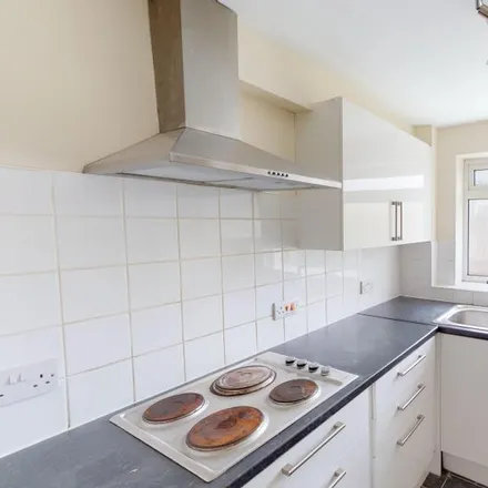 Rent this 2 bed apartment on 6 Selkirk Way in Nottingham, NG5 2DY
