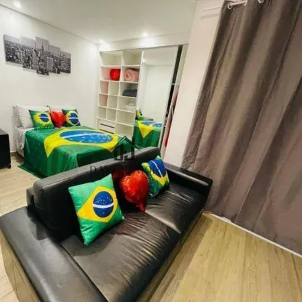 Rent this 1 bed apartment on icone in Rua Barão de Piratininga, Jardim Faculdade