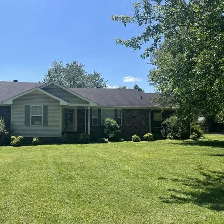 Buy this 3 bed house on 1513 Scottsville Road in Lafayette, TN 37083