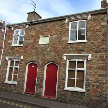 Rent this 2 bed apartment on The Barley Mow in Barrington Street, Tiverton