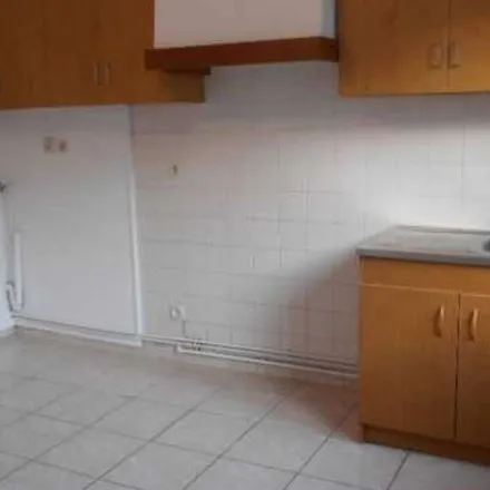 Image 7 - 51 Lices Georges Pompidou, 81000 Albi, France - Apartment for rent