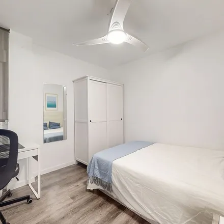 Rent this 1 bed apartment on Carrer del Monestir de Poblet in 46015 Valencia, Spain