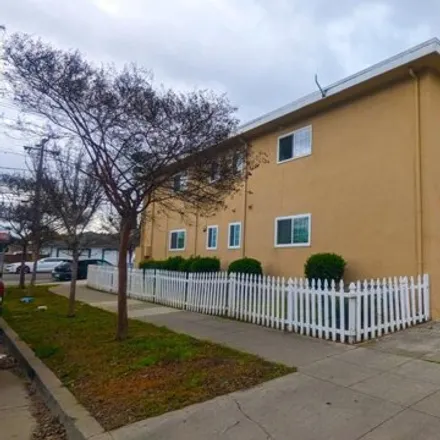 Buy this 1studio house on 2529 Madden Avenue in San Jose, CA 95116