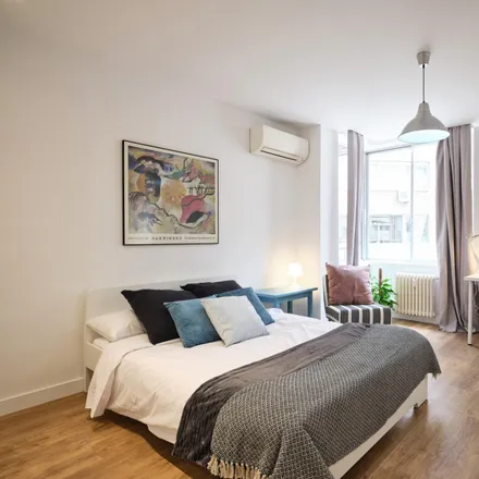 Rent this 5 bed apartment on Madrid in La Sirena, Calle de Julián Romea