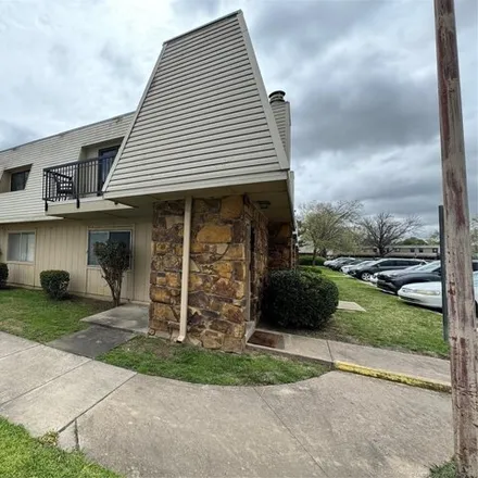 Buy this 1 bed condo on unnamed road in Tulsa, OK 74171
