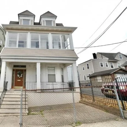 Image 1 - 170 Grafton Avenue, Newark, NJ 07104, USA - House for rent