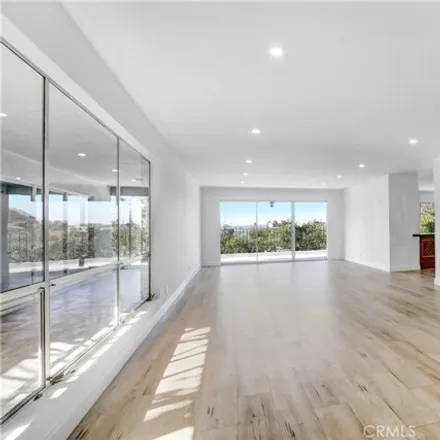 Image 5 - 1920 Loma Vista Drive, Beverly Hills, CA 90210, USA - House for sale