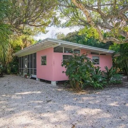 Rent this 2 bed house on 1867 East Barefoot Place in Wabasso Beach, Indian River County