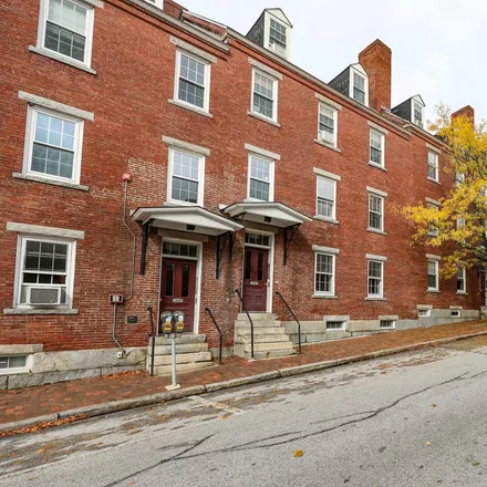 Buy this 1 bed condo on 119 West Merrimack Street in Manchester, NH 03101