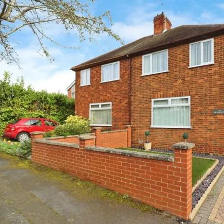 Buy this 3 bed duplex on Shenstone Avenue in Rugby, CV22 5BJ