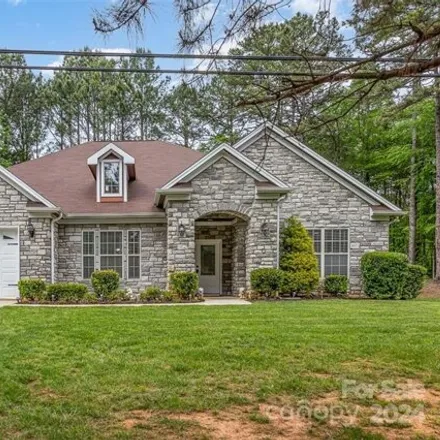 Buy this 4 bed house on 6609 Neck Road in Huntersville, NC 28078
