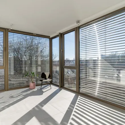 Rent this 1 bed apartment on Kaminsky in Léon Schreursvest 1, 3001 Heverlee