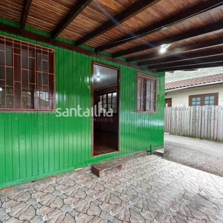 Rent this 3 bed house on Servidão Coqueiros do Sul in Costeira do Pirajubaé, Florianópolis - SC