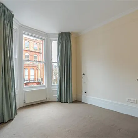 Image 1 - 5 Cresswell Gardens, London, SW5 0BQ, United Kingdom - Apartment for rent